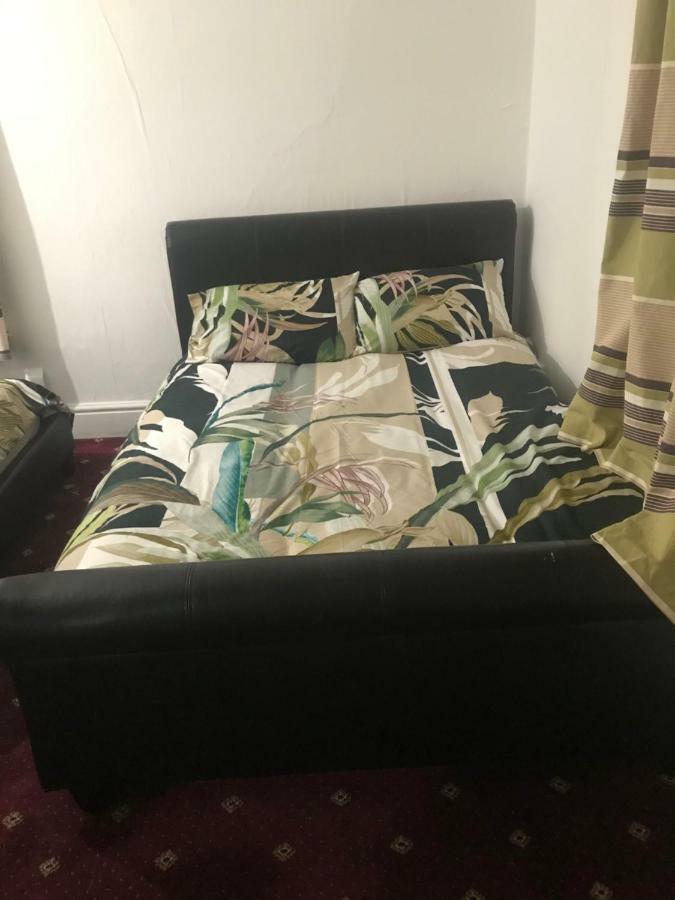 ברנלי Entire B&B מראה חיצוני תמונה